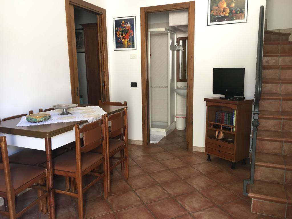 Appartamenti E Camere Il Poggio Di D'Angeli Lidia Auditore Εξωτερικό φωτογραφία