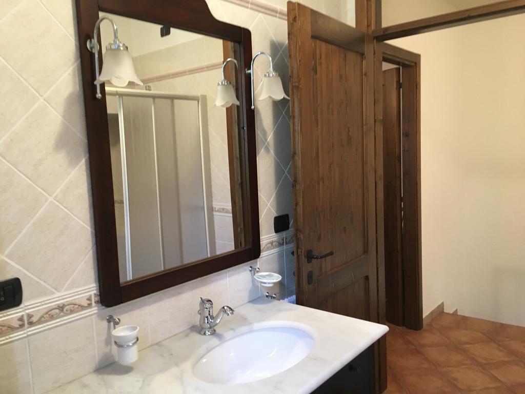 Appartamenti E Camere Il Poggio Di D'Angeli Lidia Auditore Εξωτερικό φωτογραφία