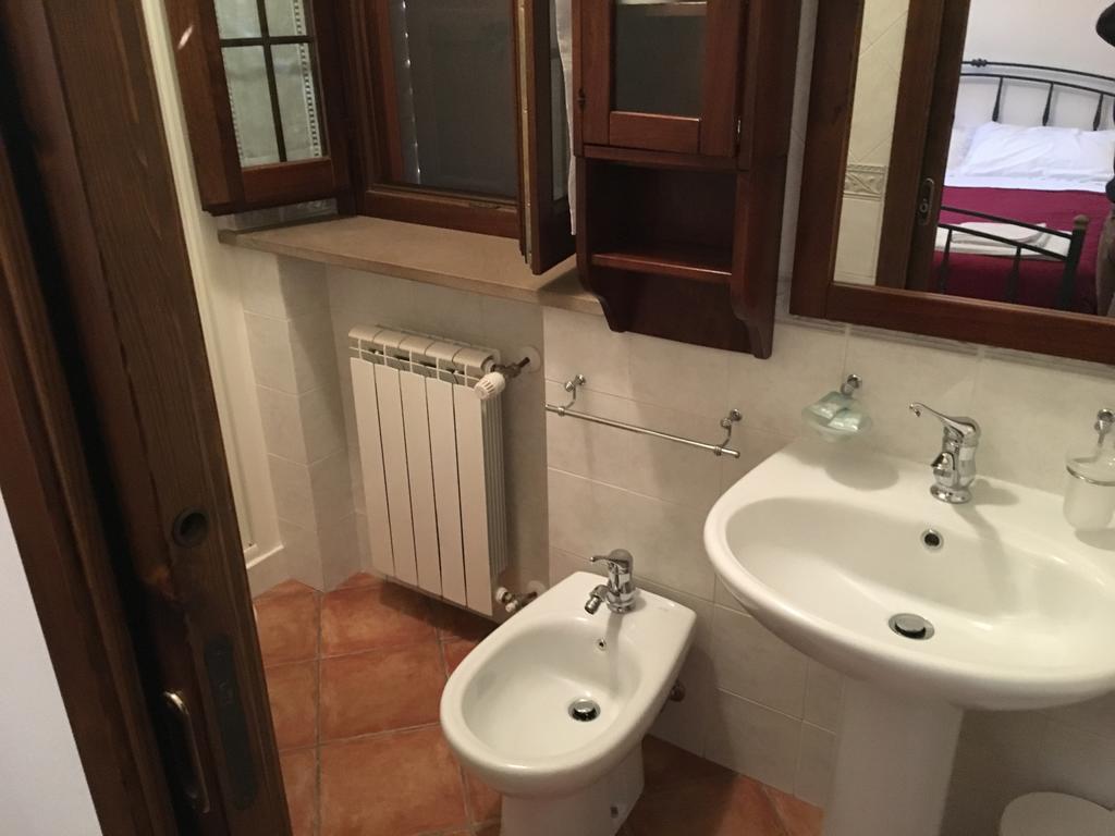 Appartamenti E Camere Il Poggio Di D'Angeli Lidia Auditore Εξωτερικό φωτογραφία