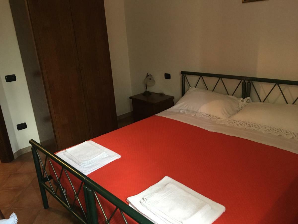 Appartamenti E Camere Il Poggio Di D'Angeli Lidia Auditore Εξωτερικό φωτογραφία